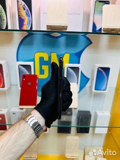 iPhone X, 64 ГБ