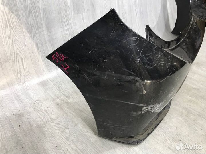 Бампер зад. toyota aqua