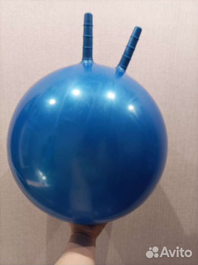 Детский мяч прыгун