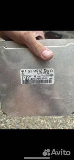 Блок управления двигателем w220