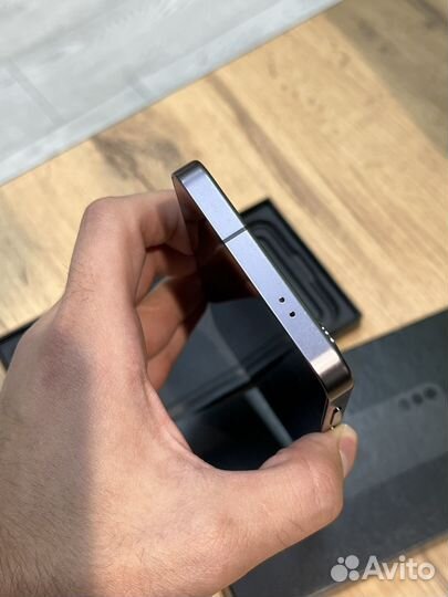 Samsung Galaxy S24, 8/256 ГБ