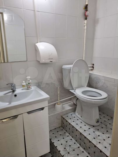 Комната 28 м² в 1-к., 1/9 эт.