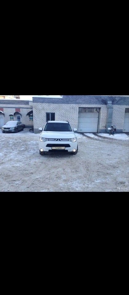 Mitsubishi Outlander: фото владельца
