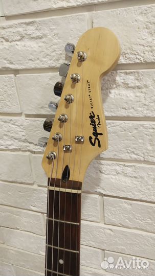 Электрогитара fender square bullet