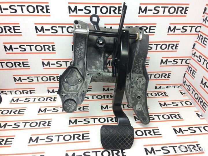 Педаль тормоза Volkswagen Touareg 7L BHK 2007