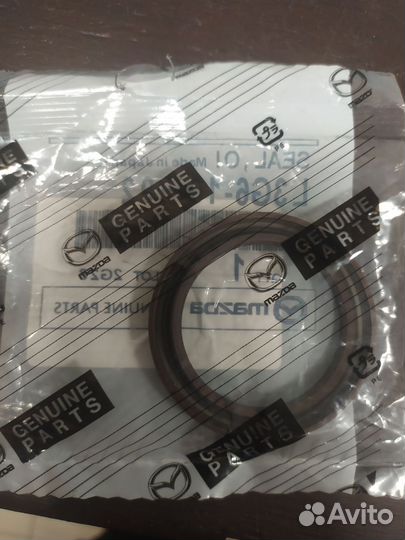 Сальник коленвала передний mazda