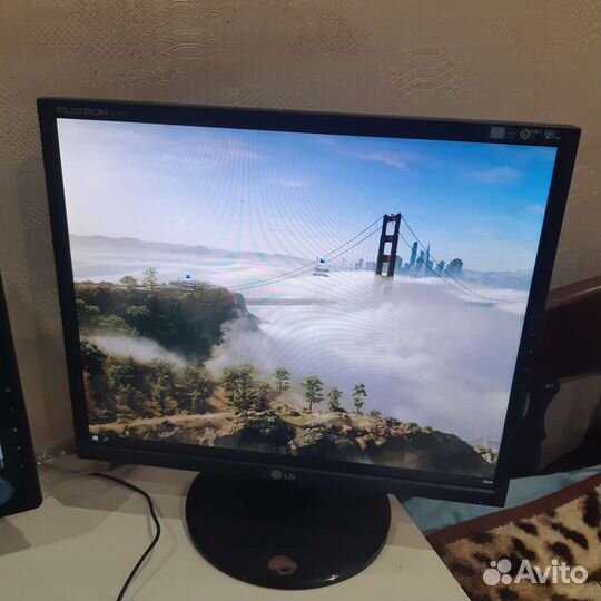 Монитор LG