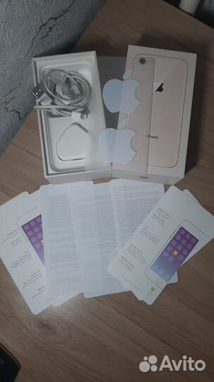 iPhone 8, 64 ГБ