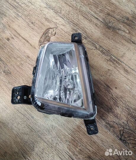 Противотуманка Хендай Крета