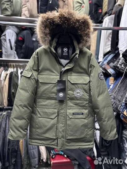 Зимняя куртка canada goose