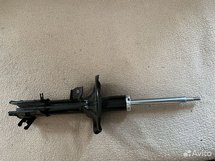 Передние стойки