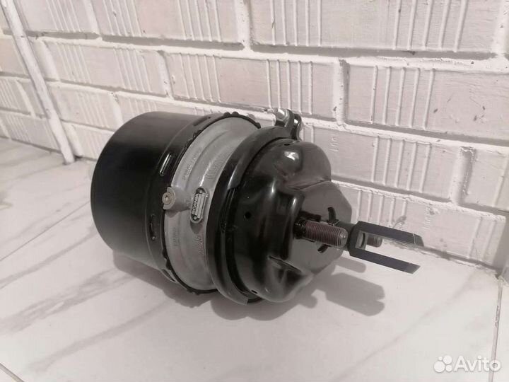 Энергоаккумулятор 24/30 Scania 2413457