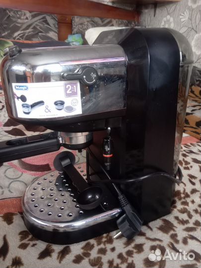 Кофемашина рожковая Delonghi EC 270