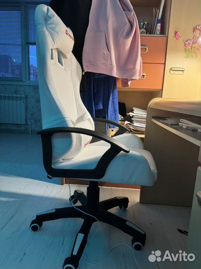 Компьютерное кресло