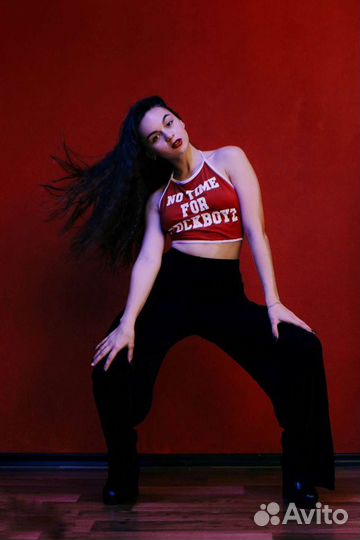 Тренер по танцам, растяжке, йоге, мягкому фитнесу
