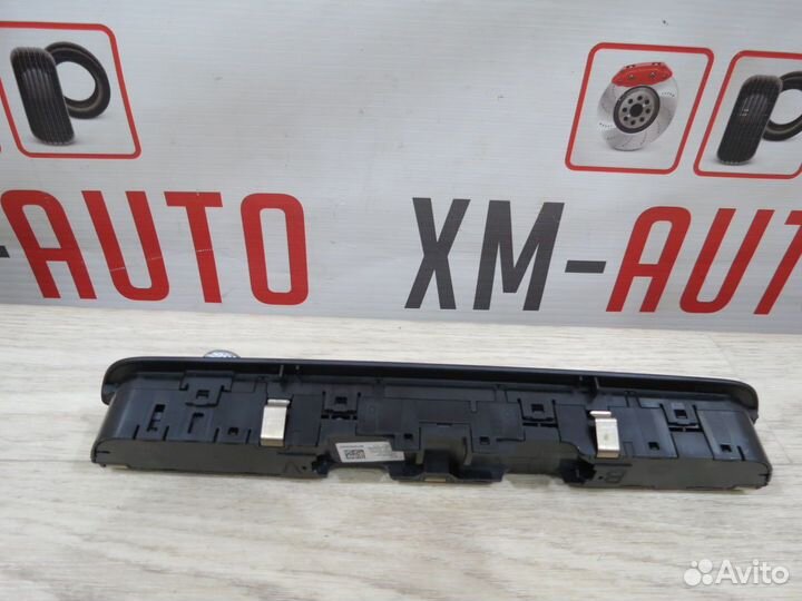 Панель управления магнитолой BMW 3 G20