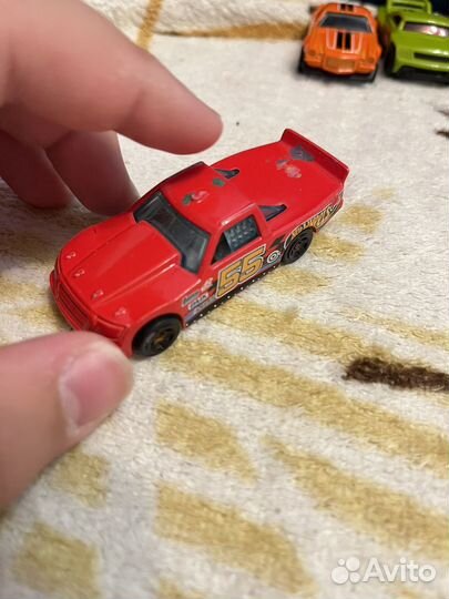 Машинки hotwheels