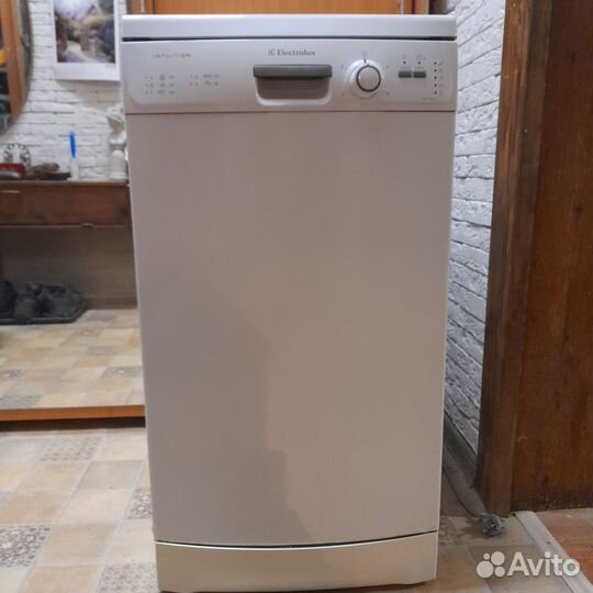 Посудомоечная машина Electrolux 45