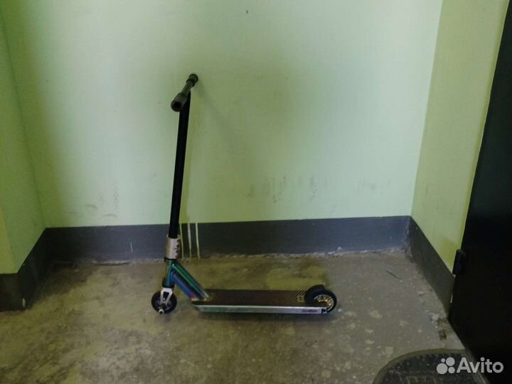 Трюковой самокат кастом стрит