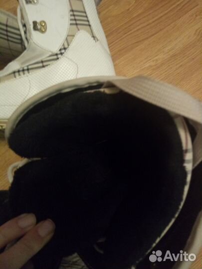 Женские ботинки для сноуборда atom