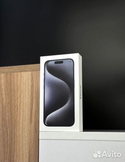 iPhone 15 Pro, 256 ГБ