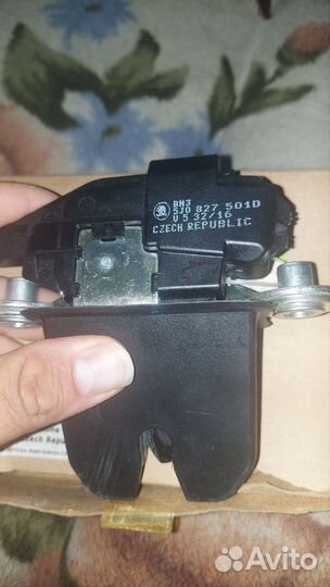 Замок багажника skoda fabia