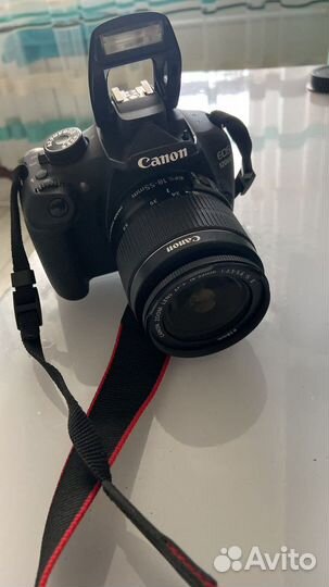 Зеркальный фотоаппарат