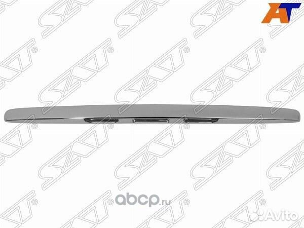 Молдинг крышки багажника хром Ford Focus II 05-11