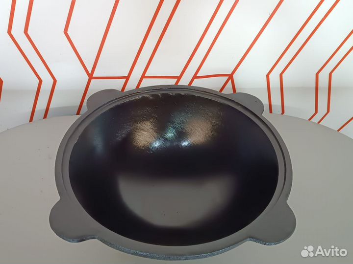 Казан чугунный с крышкой 10л. Круглое/плоское дно