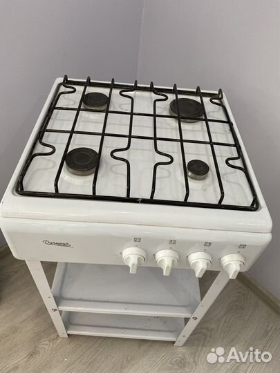 Газовая плита новая Дачница