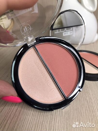 Румяна и хайлайтер triumph trend ALL-IN-ONE