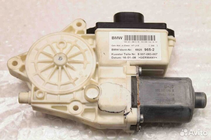 Моторчик стеклоподъемника задний левый BMW X