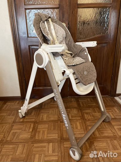 Стульчик для кормления Happy Baby Berny Basic бу