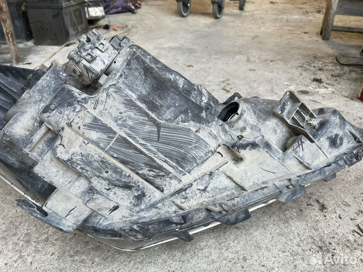 Фара Hyundai Solaris