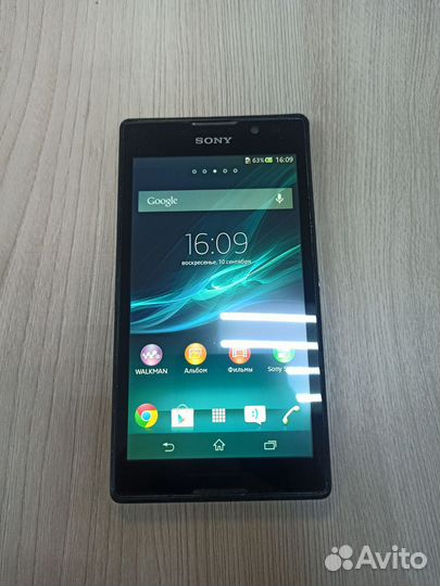 Телефон Sony C2305