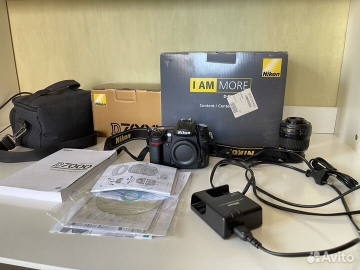 Nikon D7000 + Nikkor 18-55