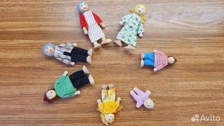 Маленькие куколки