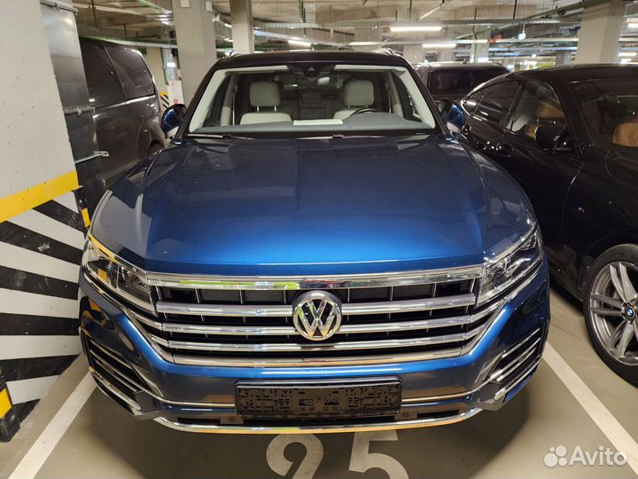 Volkswagen Touareg 3.0 AT, 2019, 58 100 км