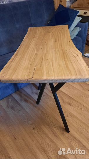 Письменный стол