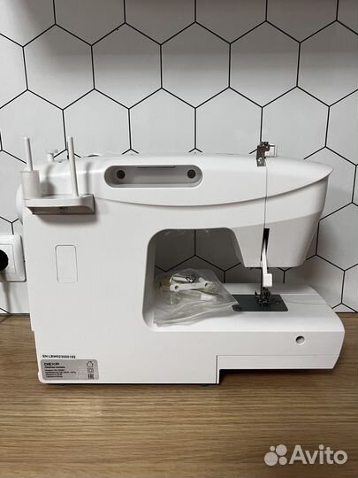 Швейная машина dexp SM-3500W