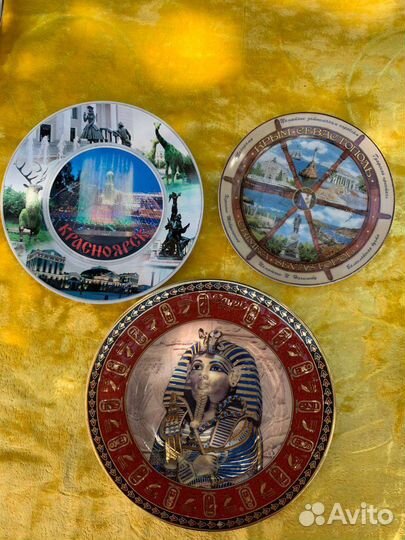 Настенная тарелка