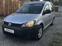 Volkswagen Caddy 1.2 MT, 2011, 215 000 км, с пробегом, цена 840 000 руб.