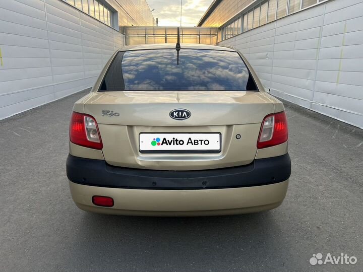 Kia Rio 1.4 МТ, 2005, 276 000 км