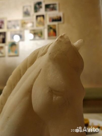 Конь мраморный каминный,19 век