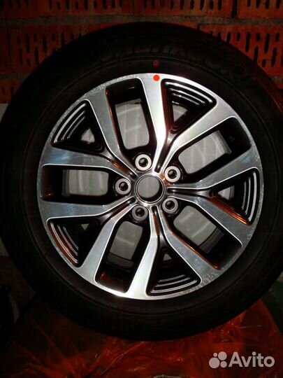Диск литой R17 оригинал KIA Sportage