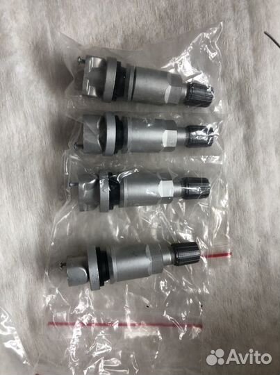 Ниппель / вентиль датчика давления шин