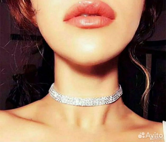 Колье и браслет со стразами