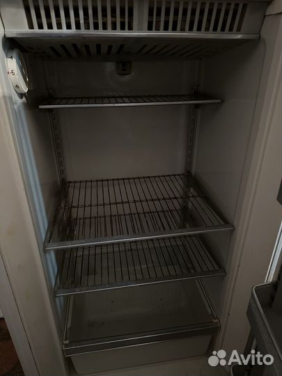 Советский холодильник ЗИЛ-64