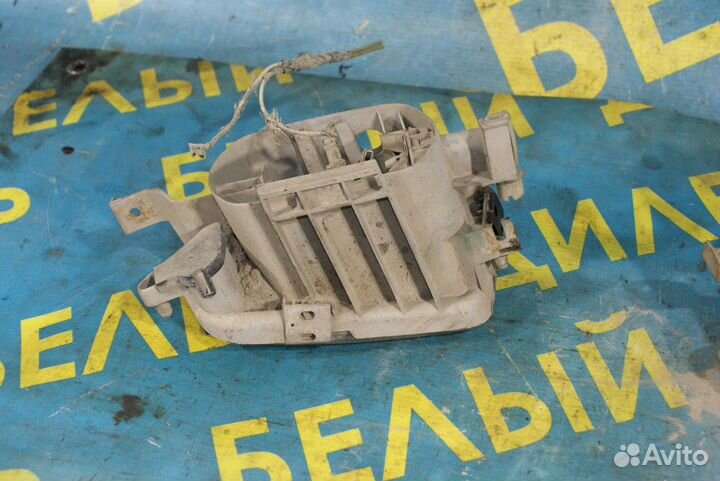 Противотуманная фара Mercedes-Benz W210