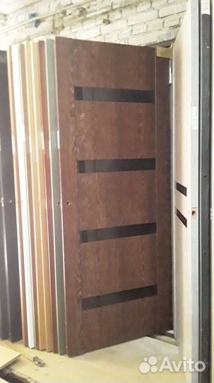 Межкомнатные двери бу с витрины